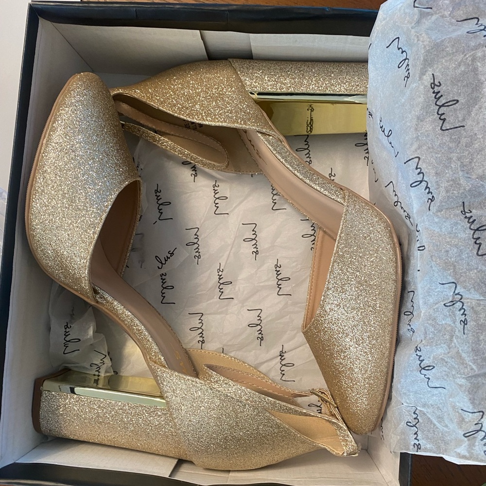 Lulu’’s - Laura Champagne Glitter Ankle Strap Heels